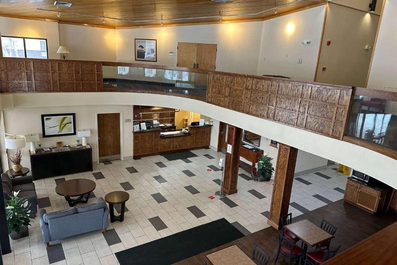 Hotel Baymont By Wyndham South Bend Near Notre Dame Extérieur photo